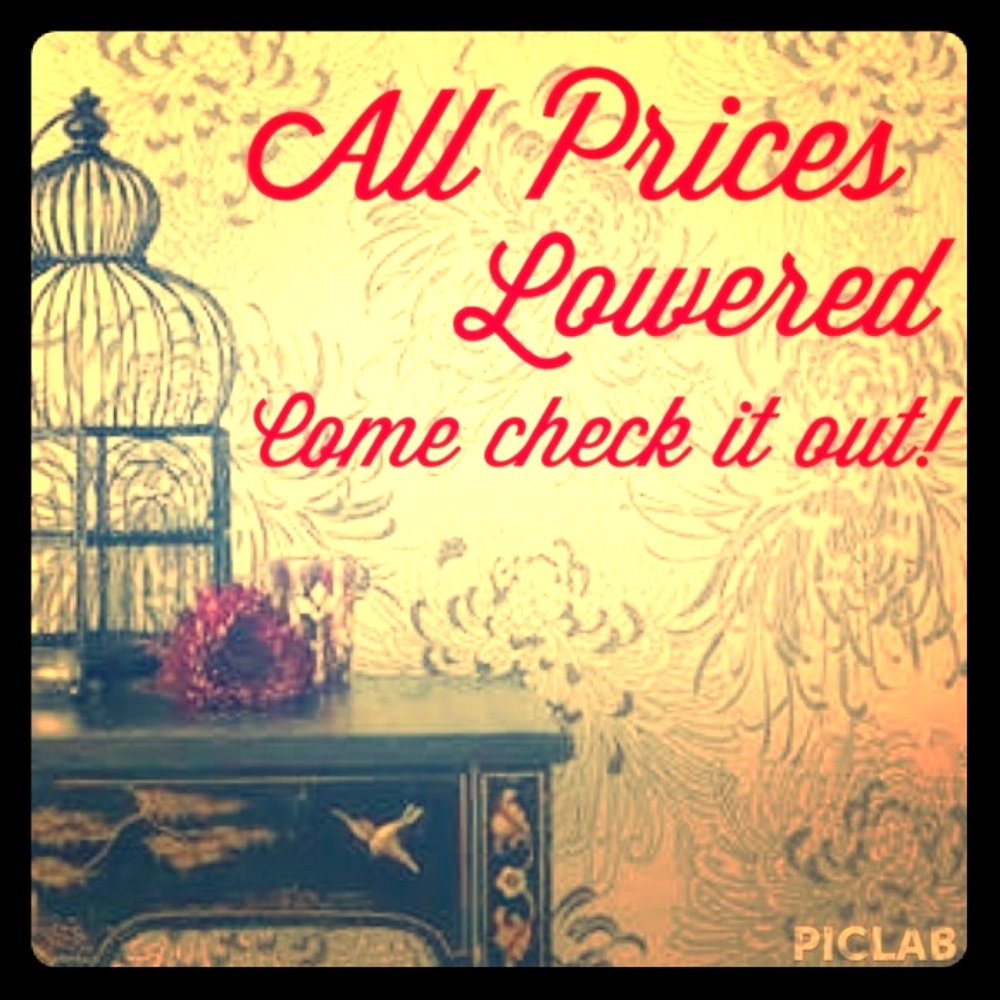 Prices just lowered!!!!! 😲🤪